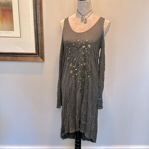 Bear Dance Heat gold flower cold shoulder tunic NWT S
